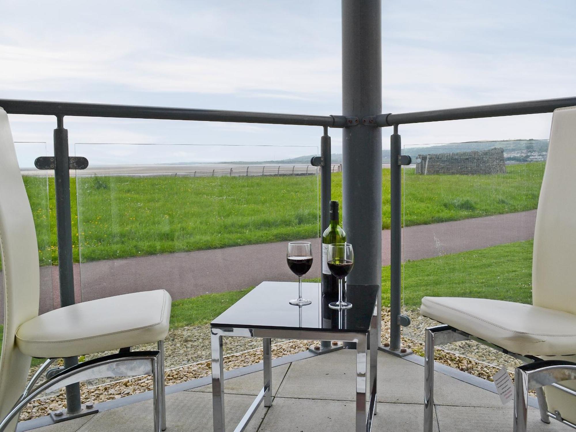 Waters Edge Villa Llanelli Luaran gambar